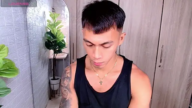 PinooyMilker online show from 09/27/25, 11:49