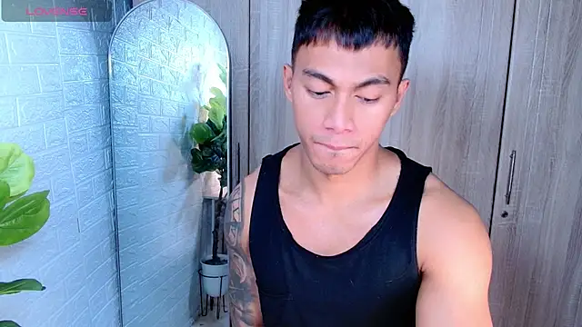 PinooyMilker online show from 12/14/25, 08:53