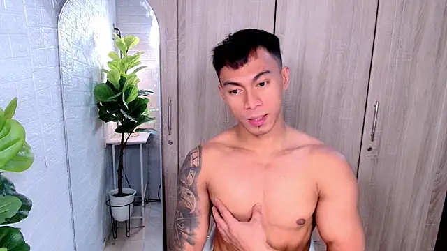 PinooyMilker online show from 11/05/25, 03:09