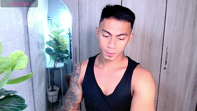 PinooyMilker online show from 03/25/26, 06:29