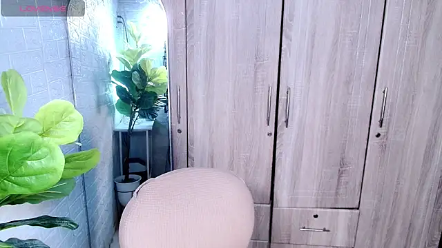 PinooyMilker online show from 02/28/26, 05:51