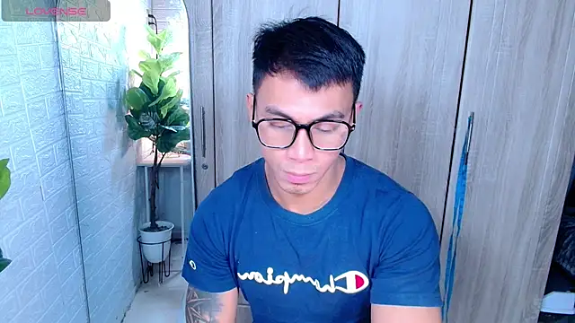 PinooyMilker online show from 12/18/25, 11:36