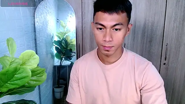 PinooyMilker online show from 02/25/26, 06:13