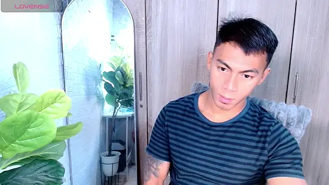 PinooyMilker online show from 02/26/26, 03:06