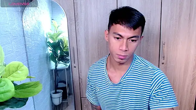 PinooyMilker online show from 02/16/26, 08:18