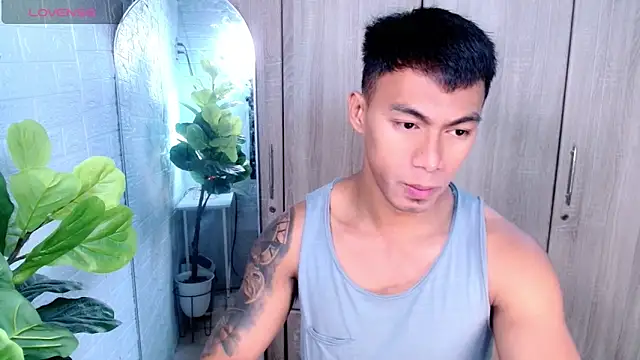 PinooyMilker online show from 04/10/26, 04:52