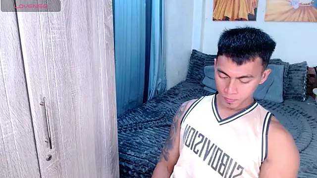 PinooyMilker online show from 04/05/26, 02:18