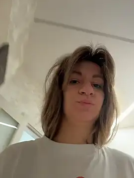 EvvaMur online show from 03/26/26, 01:48