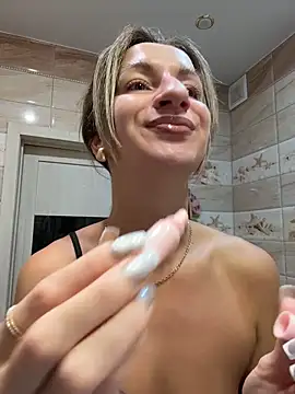 EvvaMur online show from 02/07/26, 01:57