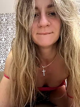 EvvaMur online show from 11/05/25, 01:09