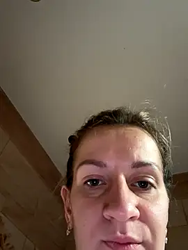 Snapshot of EvvaMur chatting on 09/23/25, 12:50 EvvaMur online show from 09/23/25, 12:50