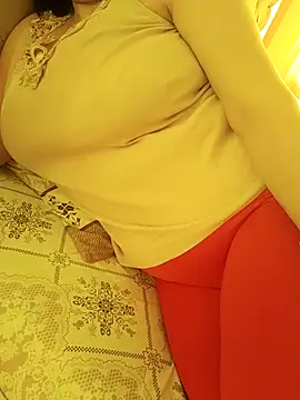 Snapshot of zerdaliii chatting on 04/04/26, 07:15 zerdaliii online show from 04/04/26, 07:15