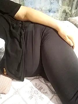 Snapshot of zerdaliii chatting on 02/22/26, 06:31 zerdaliii online show from 02/22/26, 06:31