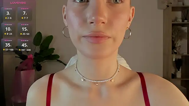 Ice Strawberry online show from 03/13/26, 03:00