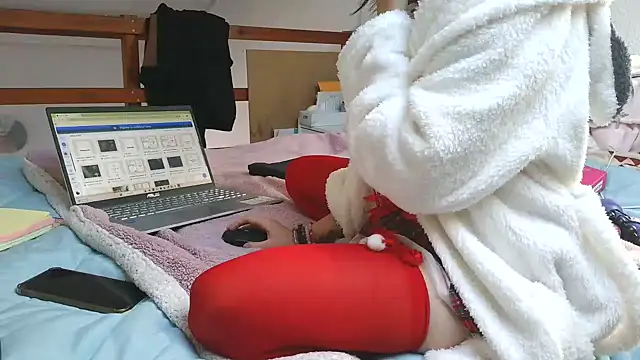 annaellex online show from 11/27/25, 12:05