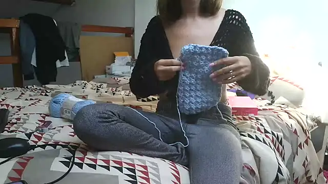 Snapshot of annaellex chatting on 10/07/25, 11:00 annaellex online show from 10/07/25, 11:00