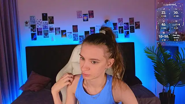 kaleriyaa  online show from 09/28/25, 01:23