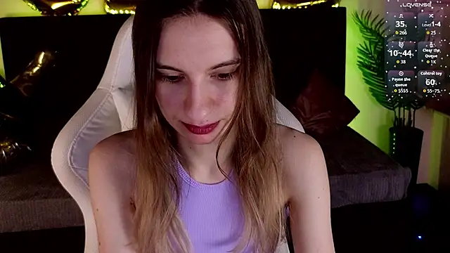 kaleriyaa  online show from 12/23/25, 01:27