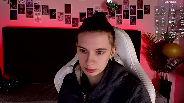 kaleriyaa  online show from 01/10/26, 01:34