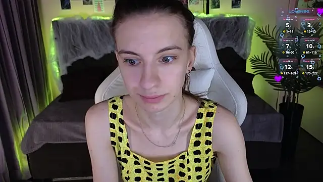 kaleriyaa  online show from 10/30/25, 01:26