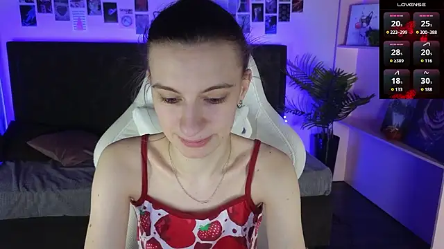 kaleriyaa  online show from 02/15/26, 01:39