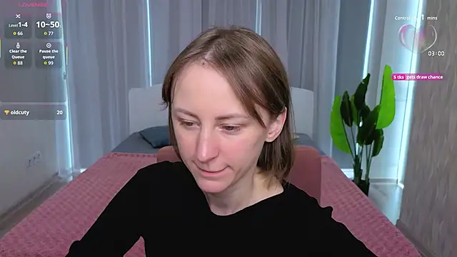 LuluChiiii online show from 10/20/25, 10:05