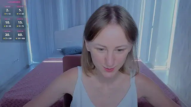 LuluChiiii online show from 09/23/25, 10:11