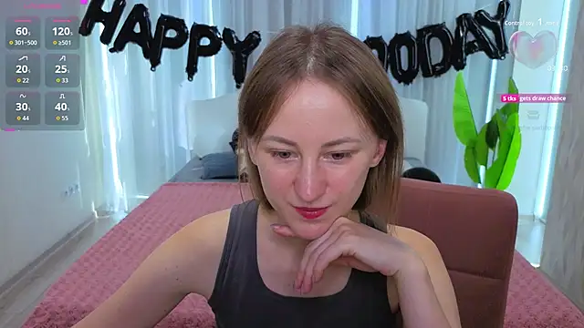 LuluChiiii online show from 11/01/25, 11:04