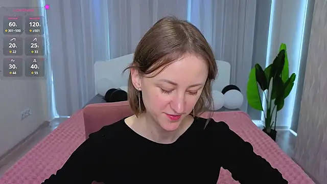 LuluChiiii online show from 11/11/25, 10:54