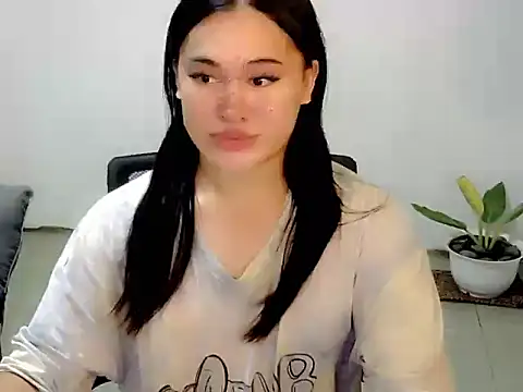 Annierose ts online show from 10/28/25, 06:18