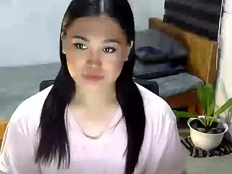 Annierose ts online show from 09/23/25, 10:33