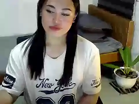 Annierose ts online show from 10/02/25, 09:18