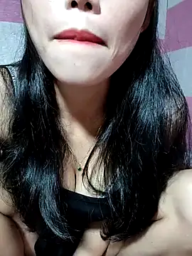 Snapshot of Ingrid428 chatting on 10/06/25, 03:35 Ingrid428 online show from 10/06/25, 03:35