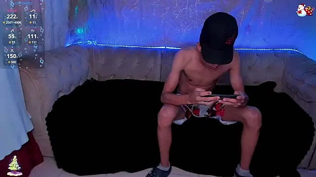 teamlover00 online show from 12/20/25, 05:43