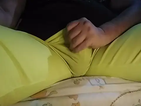 BabyBearMilk online show from 09/28/25, 11:12