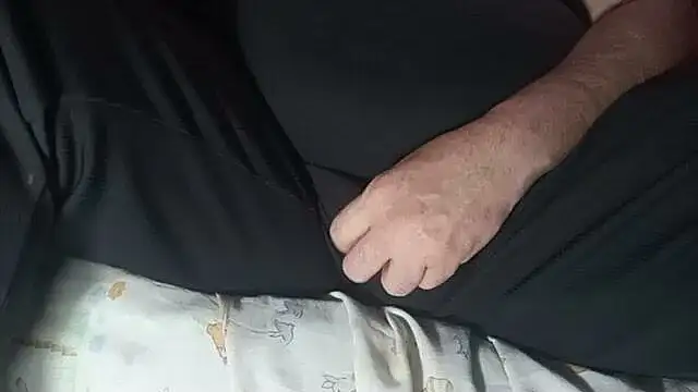 BabyBearMilk online show from 10/06/25, 04:57