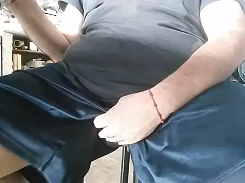 BabyBearMilk online show from 03/24/26, 05:13