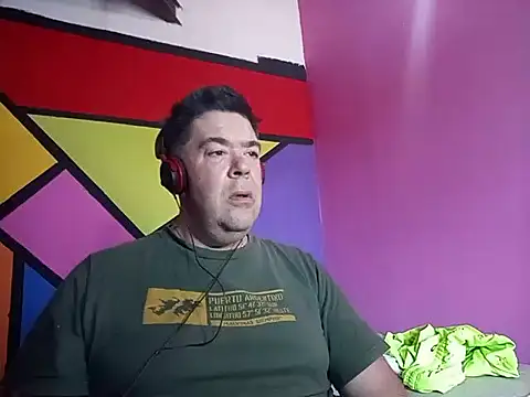 BabyBearMilk online show from 11/11/25, 03:51