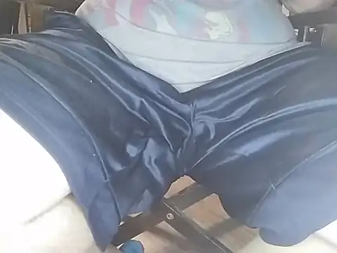 BabyBearMilk online show from 03/15/26, 05:03