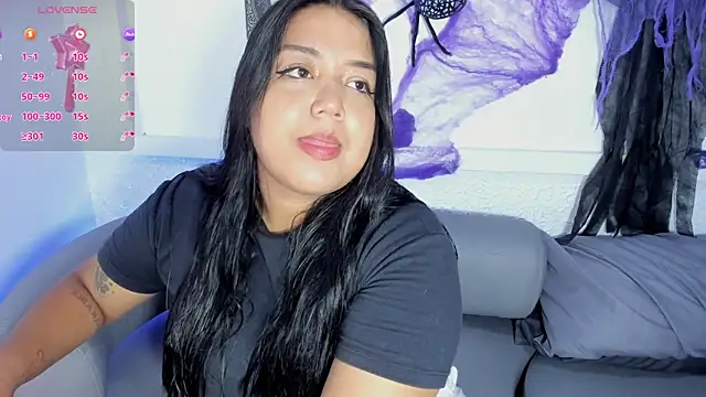 Sexxchubby online show from 10/31/25, 09:00