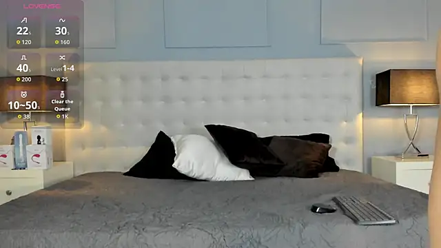 KellyRooss online show from 10/11/25, 12:28