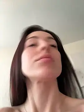 SakuraSara online show from 03/07/26, 03:46