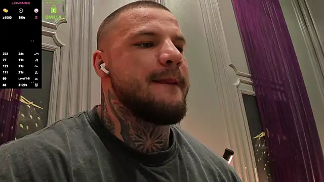 OliverSport online show from 12/04/25, 04:44