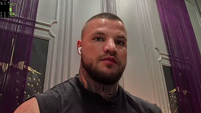 OliverSport online show from 10/12/25, 03:57