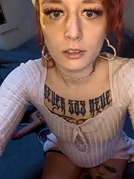 Snapshot of marijacucu chatting on 10/06/25, 03:46 marijacucu online show from 10/06/25, 03:46