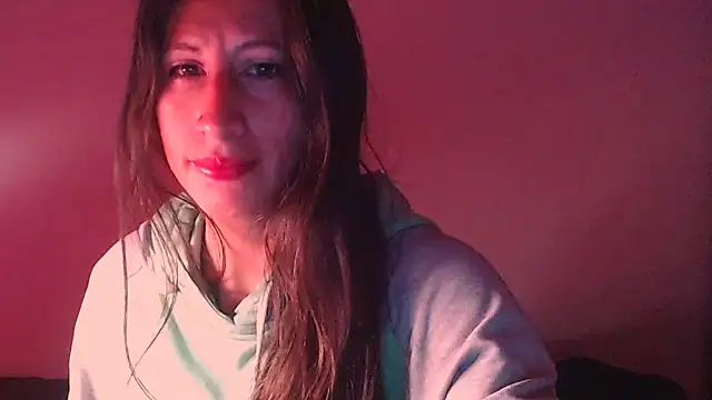 Snapshot of NathaSlave chatting on 06/30/26, 06:35 NathaSlave online show from 06/30/26, 06:35
