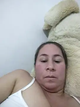 Nala1986 online show from 11/08/25, 02:04