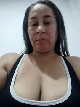 Nala1986 online show from 10/01/25, 01:33