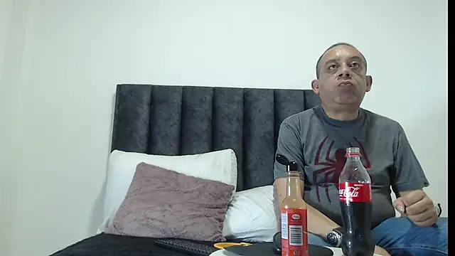 GabrielandAbigail online show from 11/22/25, 02:38