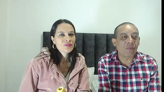 GabrielandAbigail online show from 11/29/25, 01:22